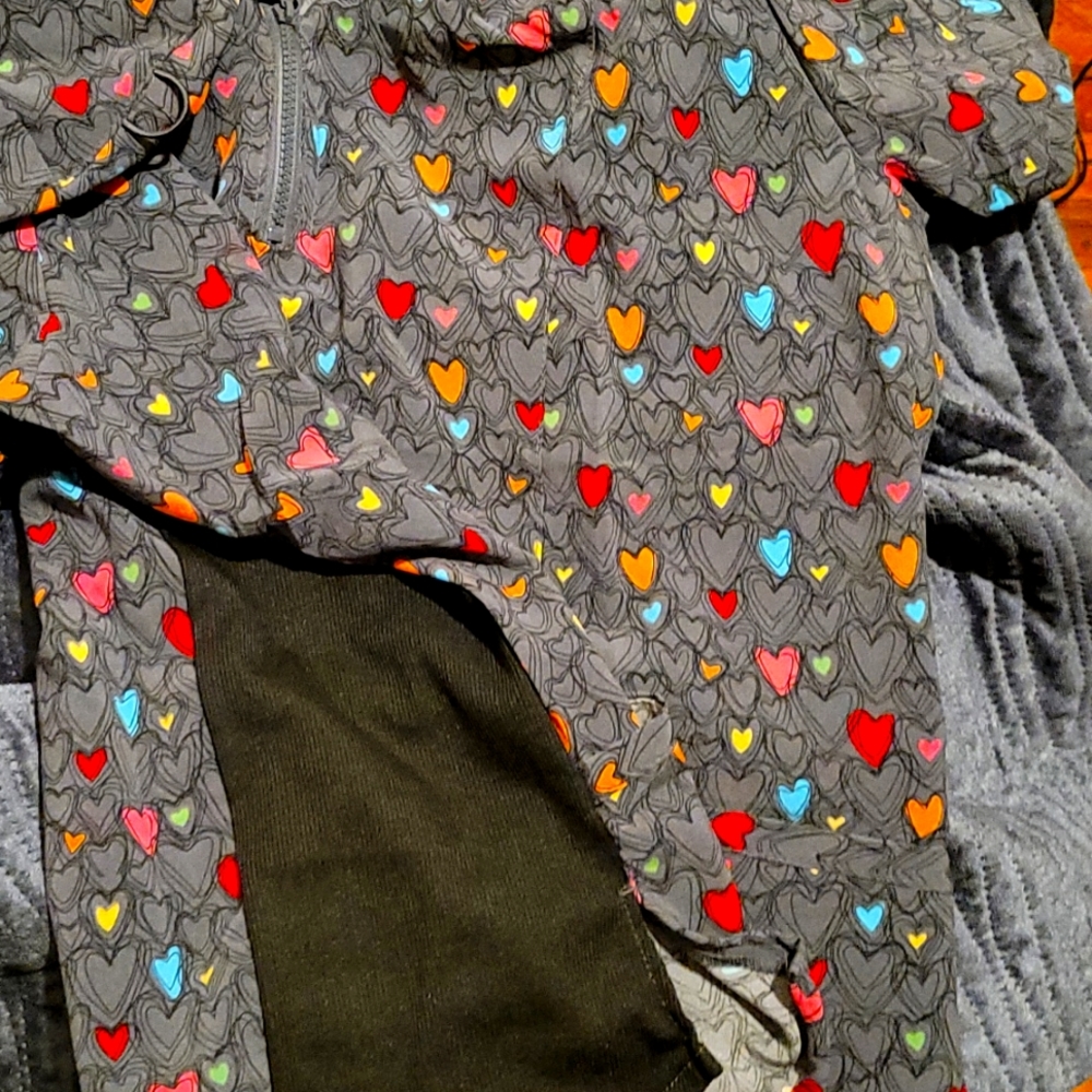 Scrubaid scrub top